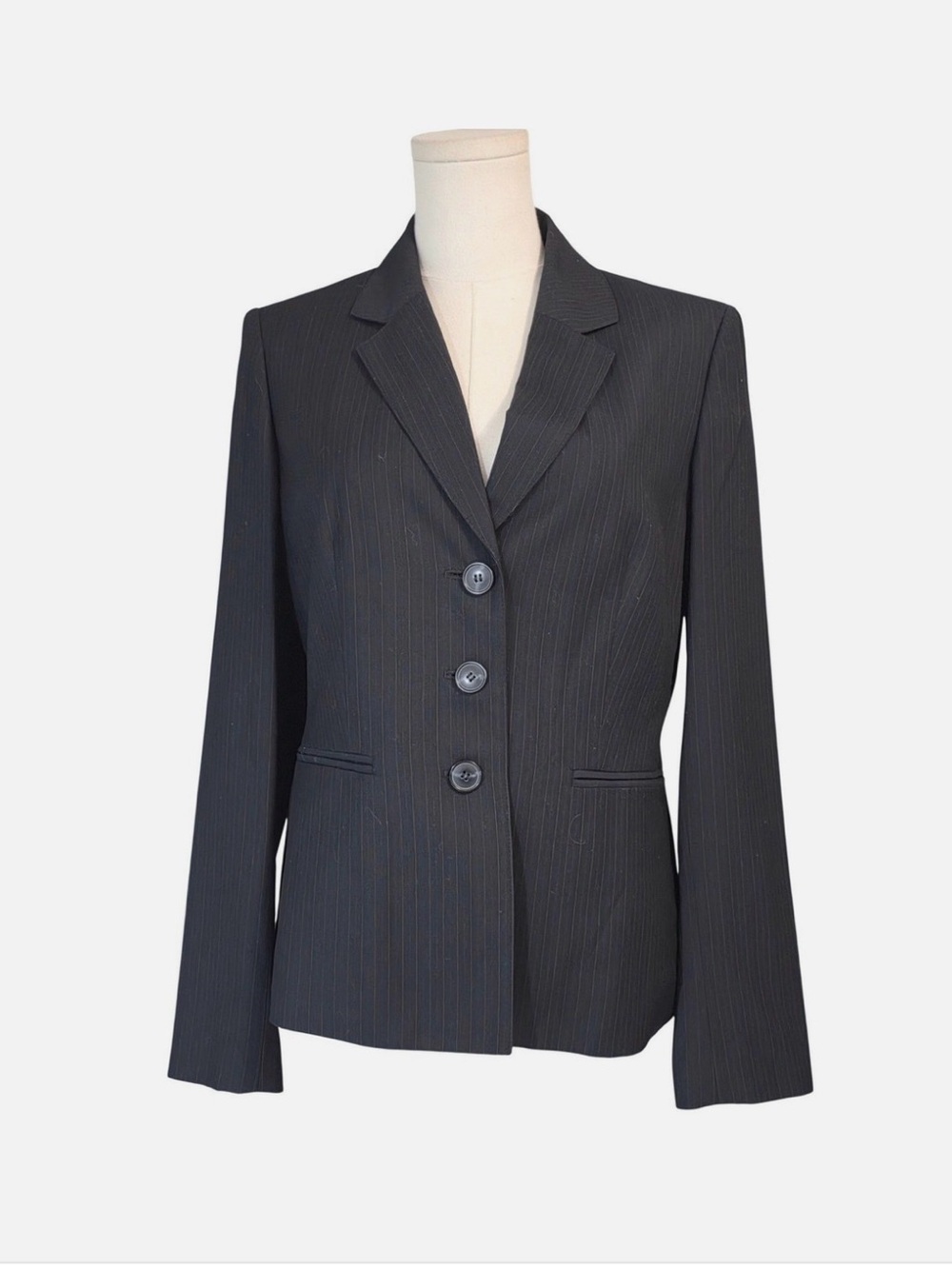 Sz 16 Jones Wear Black Pinstripe Suit w/ Three-Button Blazer